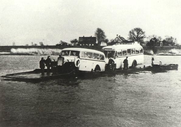 914-faehre-ca1950.jpg
